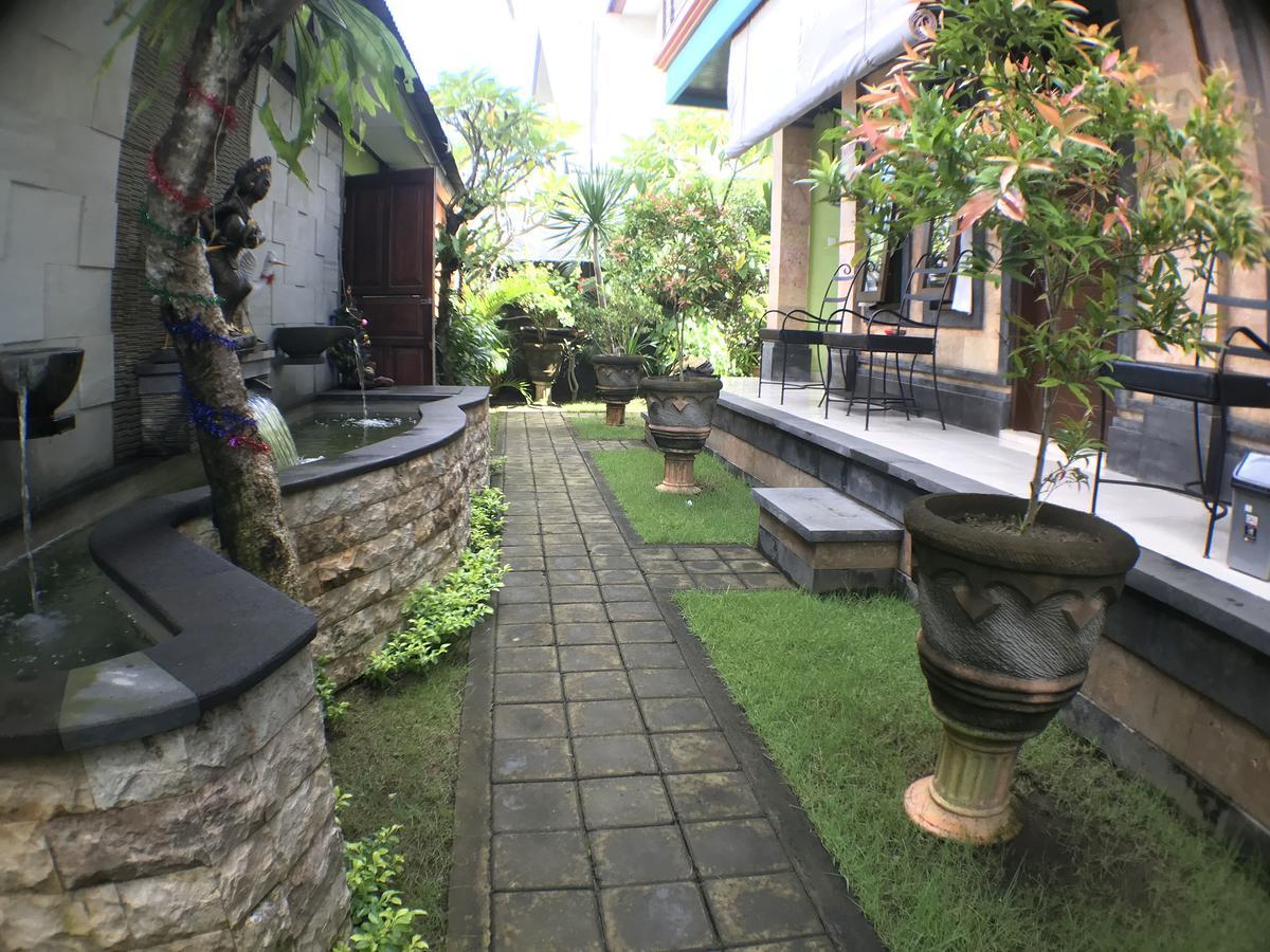 Tegal Homestay Санур Экстерьер фото